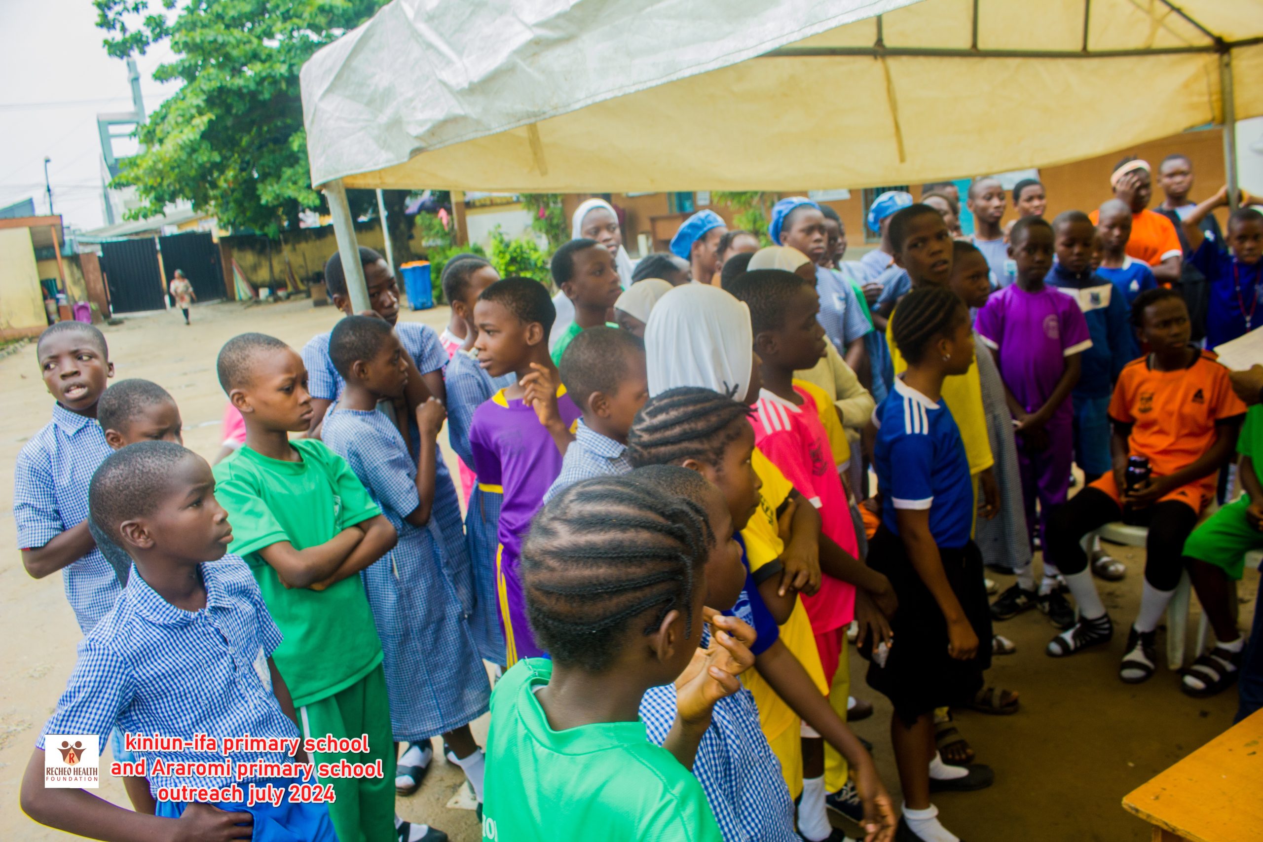 _MG_0179 School Pupils ready to be screened by our professionals.